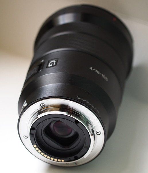 Sony FE 18-105mm f/4 G OS Sony FE 18-105mm f/4 G OS